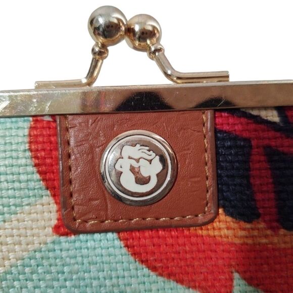 Floral Women's Clutch Wallet - Picture 7 of 10